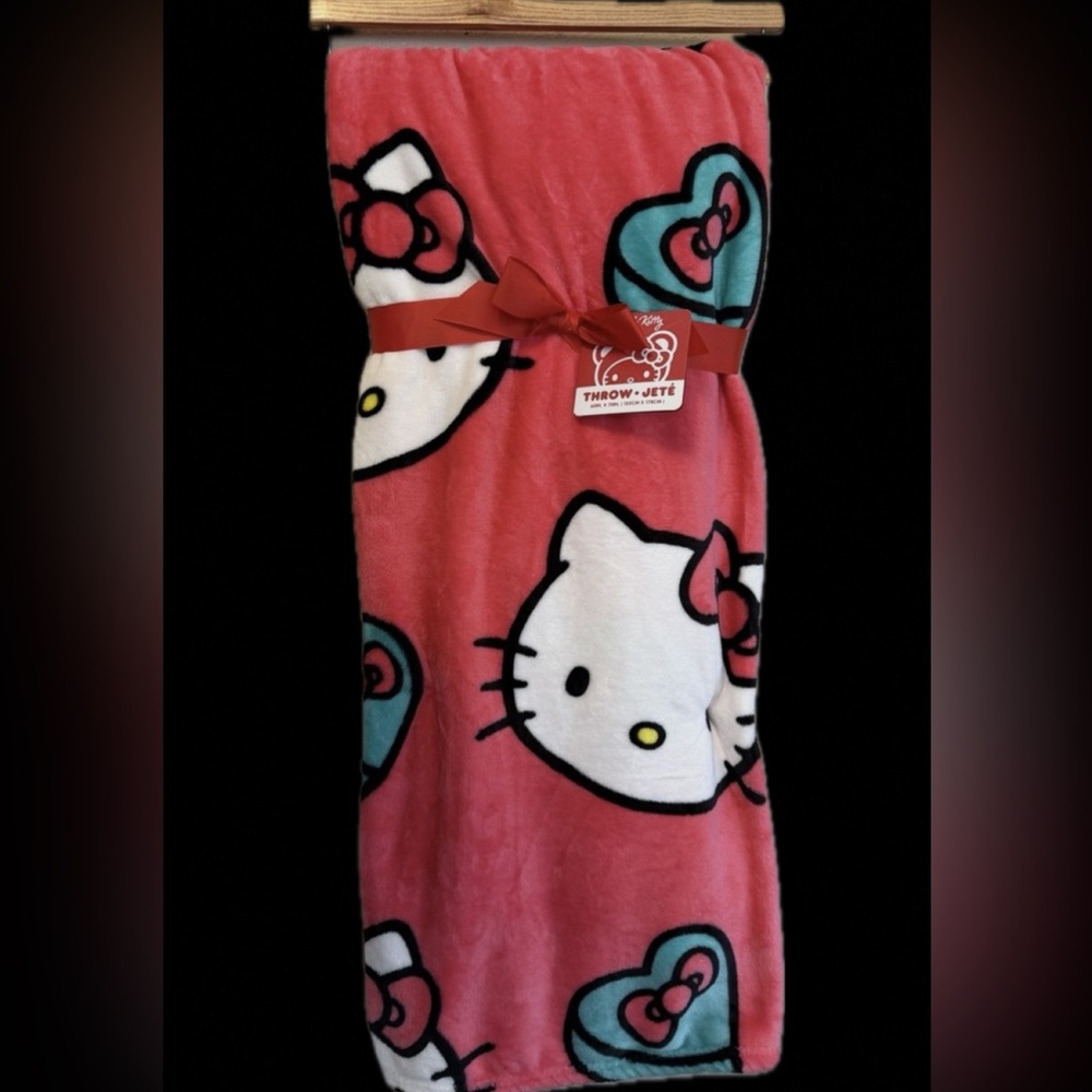 Hello Kitty Blanket